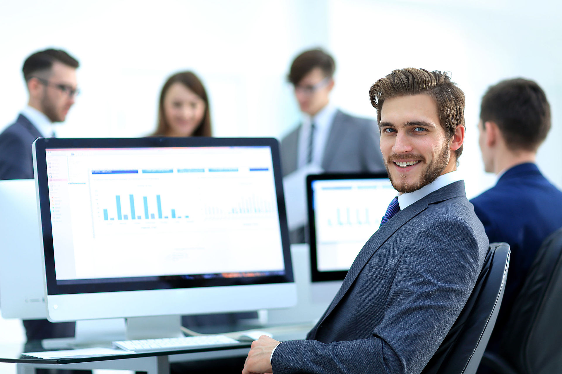 CRM gestione aziende e clienti CRM gestione aziende e clienti